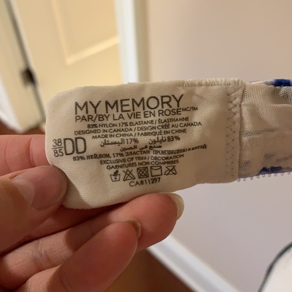 Blue flowery/Lacey bra - Picture 3 of 3